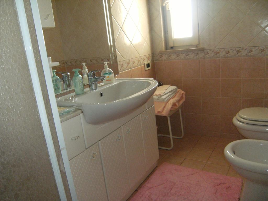 Emily Bed & Breakfast Stroncone Oda fotoğraf