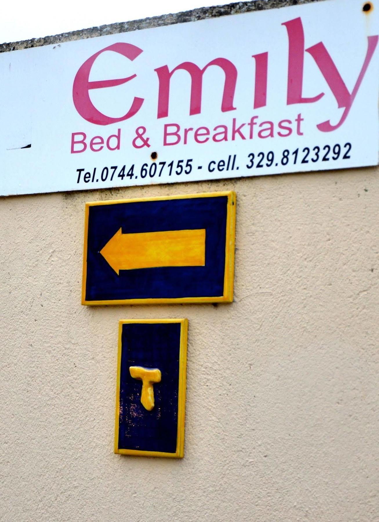 Emily Bed & Breakfast Stroncone Dış mekan fotoğraf